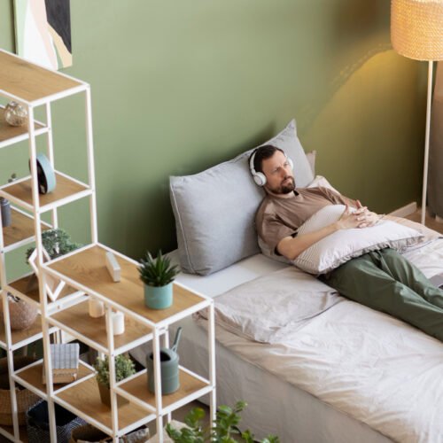 Smart Storage Meets Stylish Comfort for Modern Bedrooms